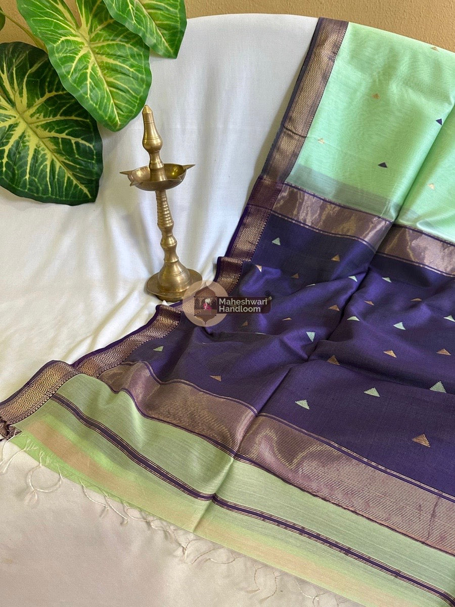 Maheshwari Light Pista Green Zari Butti Saree 08