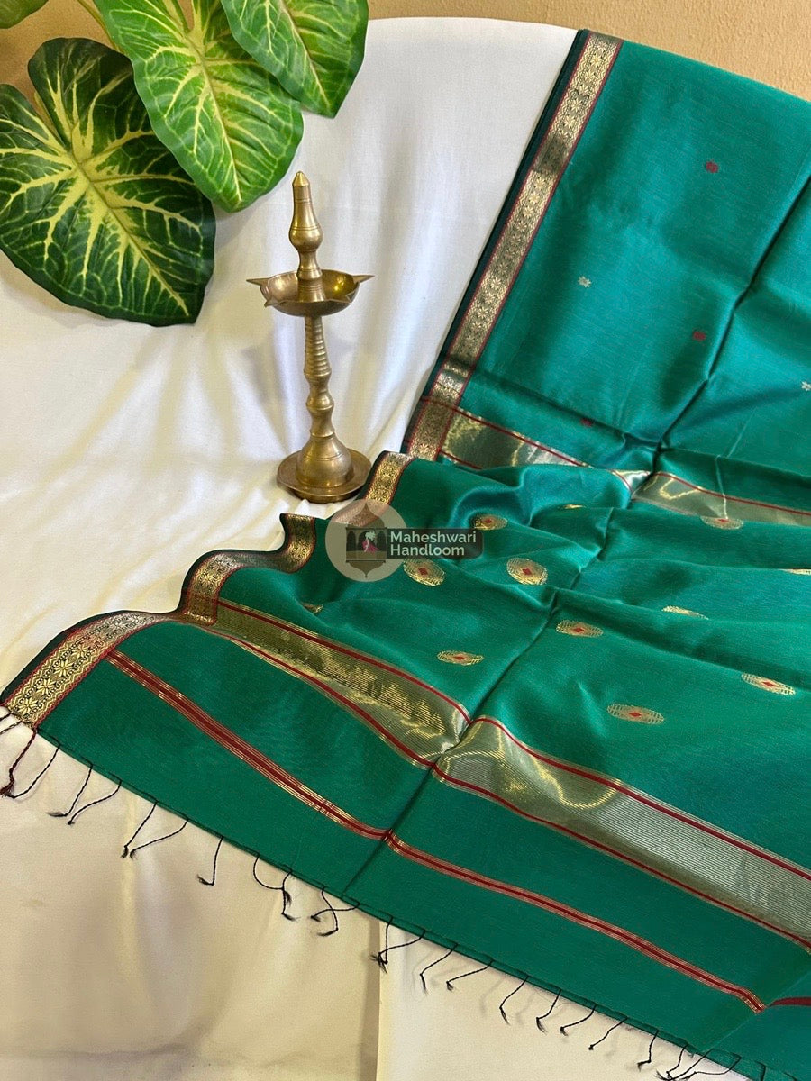 Maheshwari Green Butta-Butti Saree 07