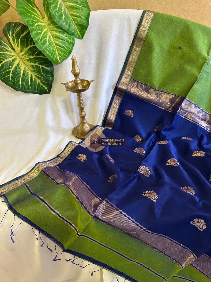 Maheshwari Mehendi Green Butta-Butti Saree 08