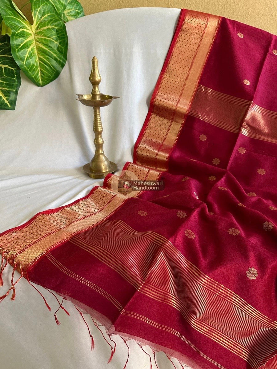 Maroon Zari Butti Maheshwari Saree 018