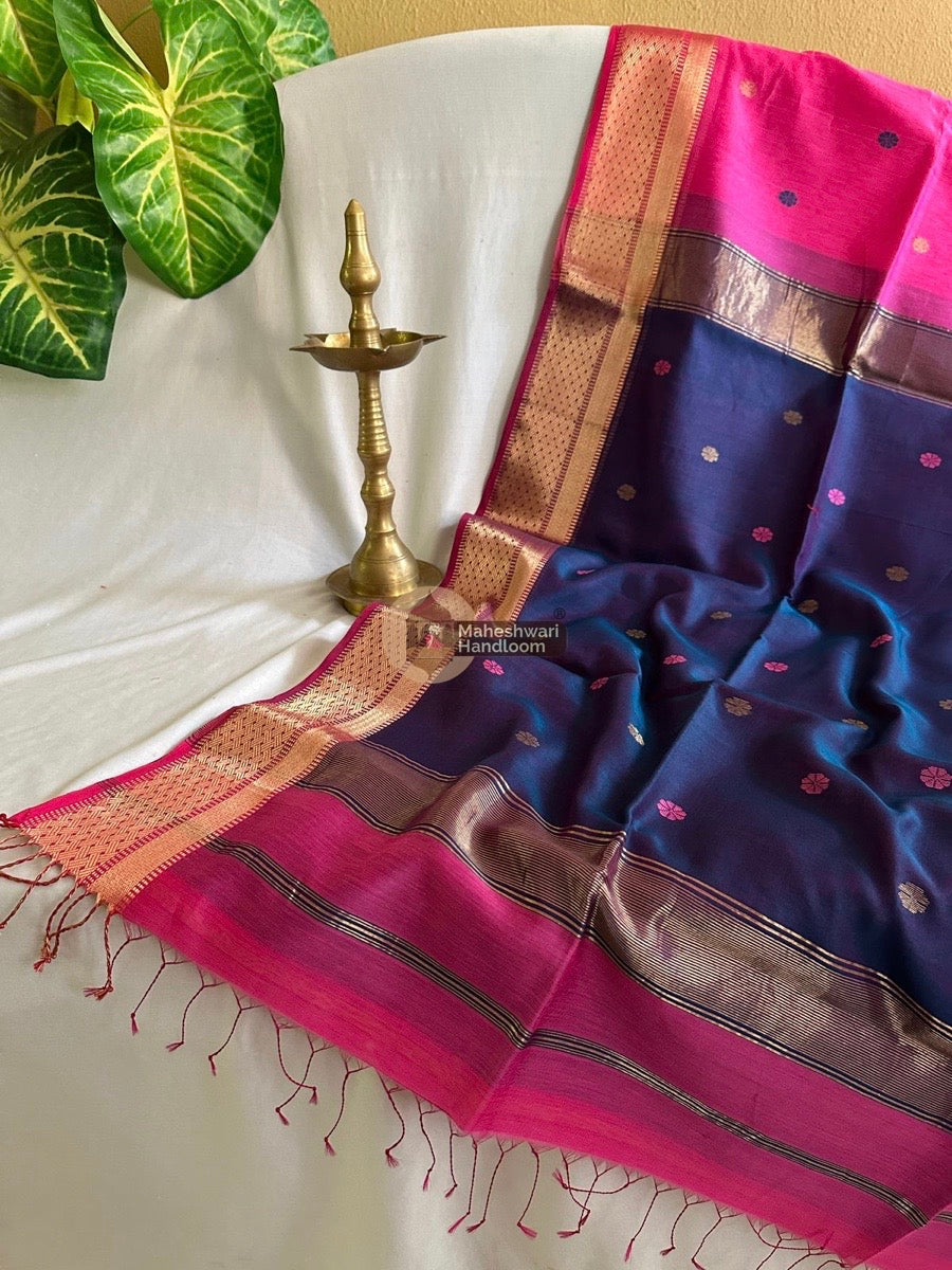 Pink Zari Butti Maheshwari Saree 011