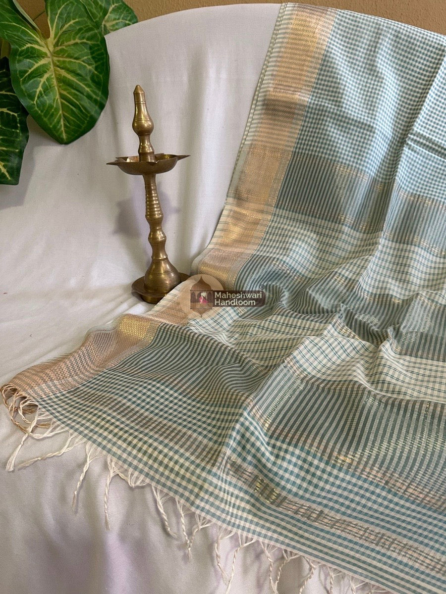  Maheshwari Grey Self Checks Saree 01