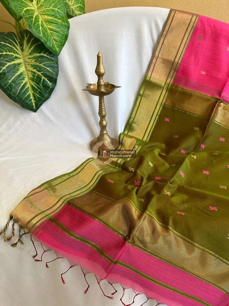 Maheshwari Pink Zari Butti Saree 010