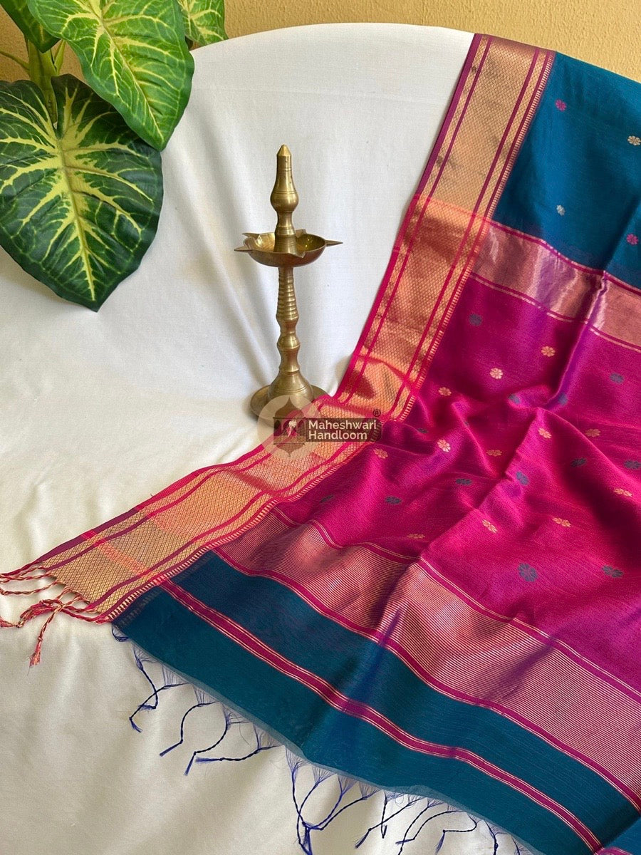 Maheshwari Peacock Blue Zari Butti Saree 013