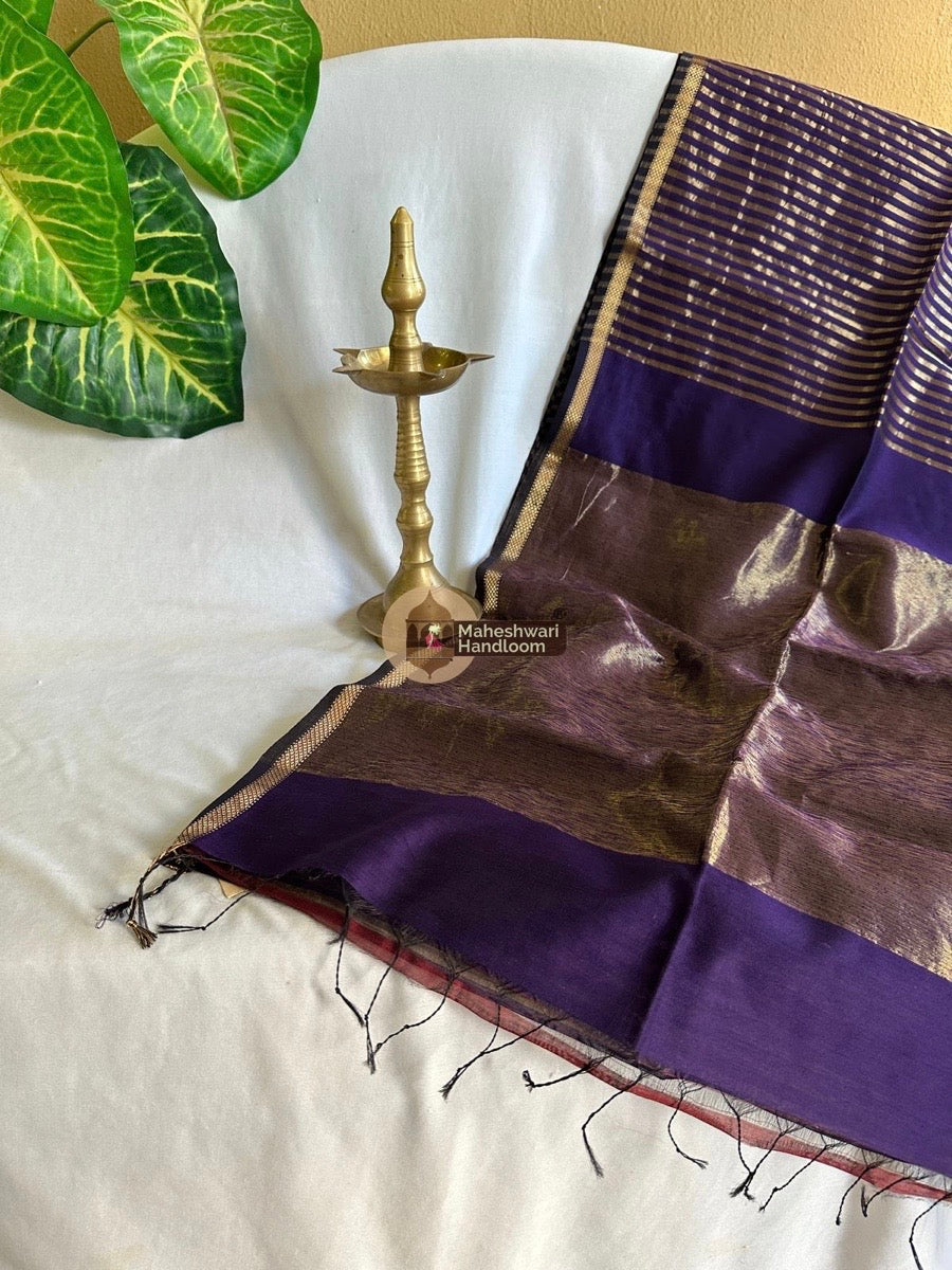 Maheshwari Dark Violet Tissue Silk Saree 05