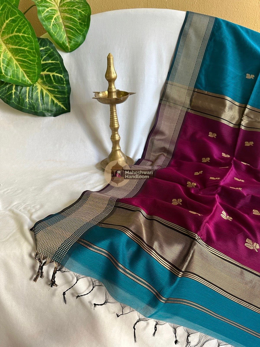 Maheshwari Rama Green  Resham Thread Butti Saree 06