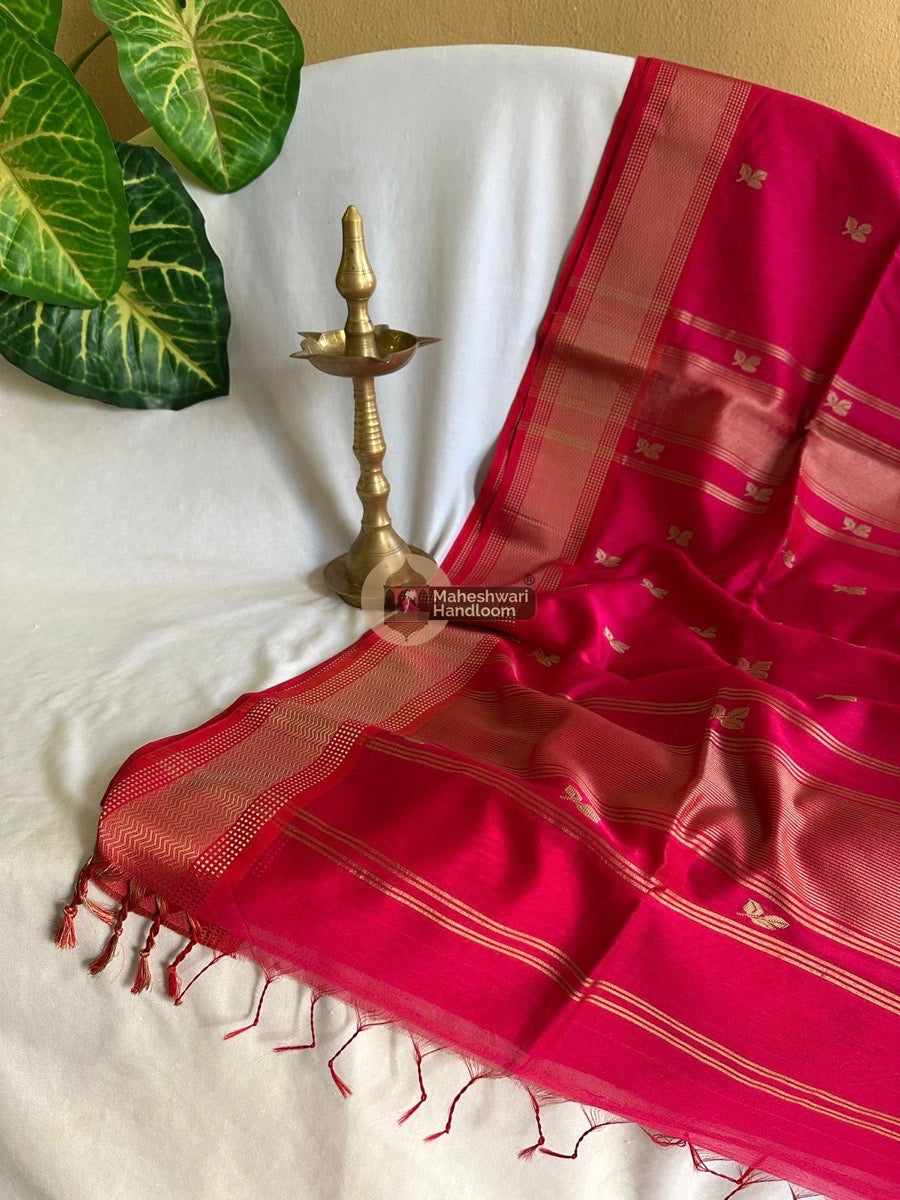 Maheshwari Rani Pink Resham Thread Butti Saree 014