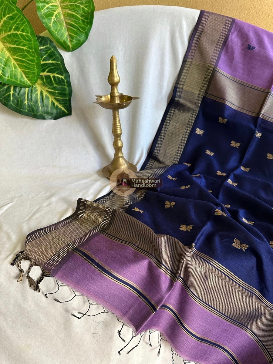 Maheshwari Light Lavender Resham Thread Butti Saree 09