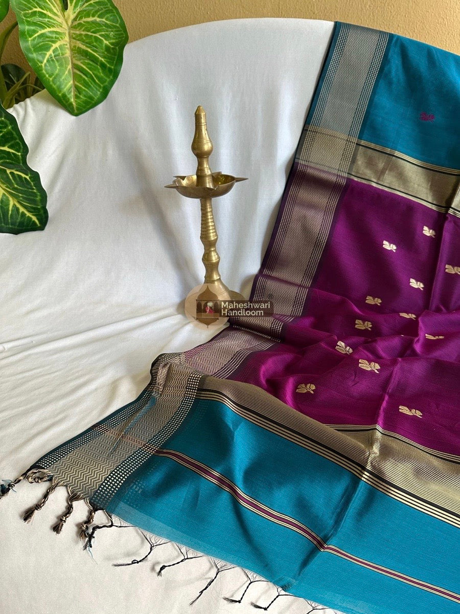 Maheshwari Morpankhi Resham Thread Butti Saree 022