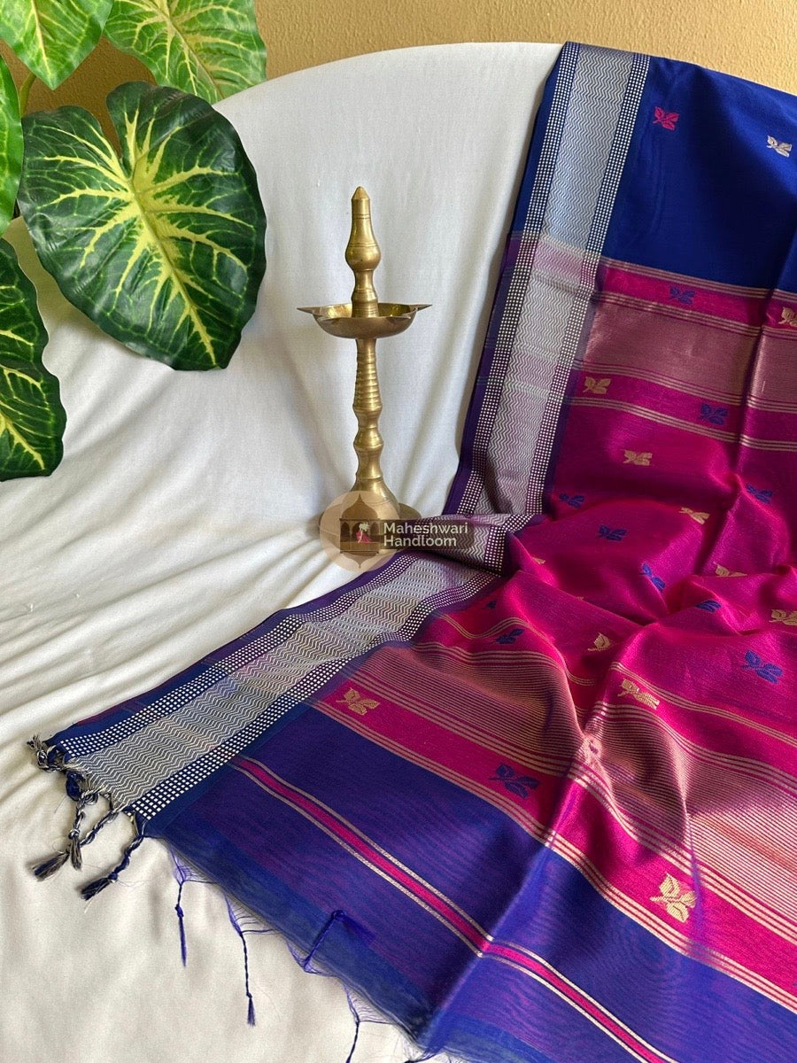 Maheshwari Blue Resham Thread Butti Saree 07