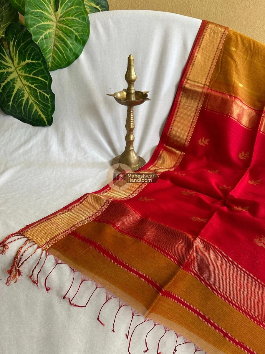 Mustard Butta Pallu Zari Border Maheshwari Saree 014
