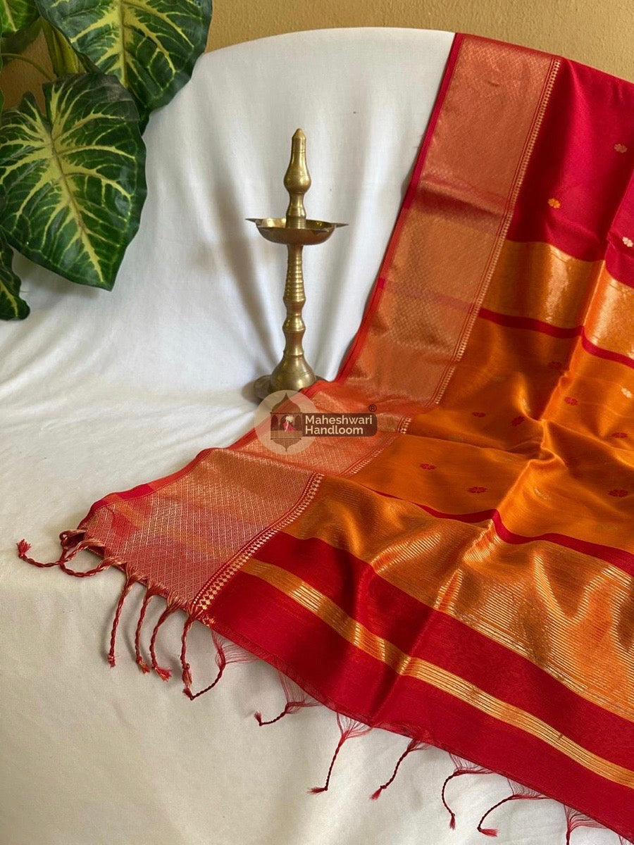 Maheshwari Red Zari Skirt Butti Saree 052