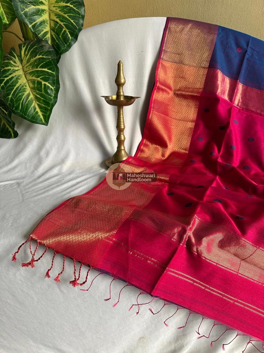 Maheshwari Blue Zari Skirt Butti Saree 043