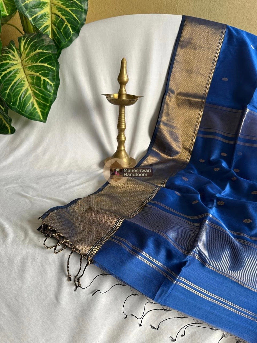 Maheshwari Royal Blue Zari Skirt Butti Saree 033