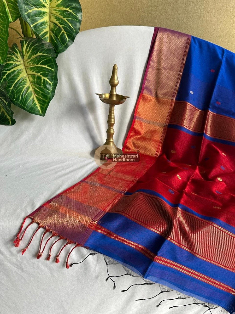 Maheshwari Dark Blue Zari Skirt Butti Saree 01