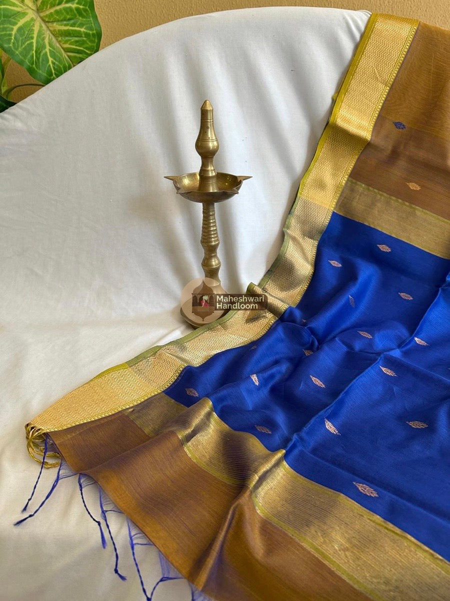 Maheshwari Mustard Zari Butti Saree 09