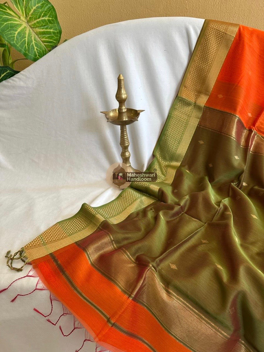 Maheshwari Orange Zari Butti Saree 10