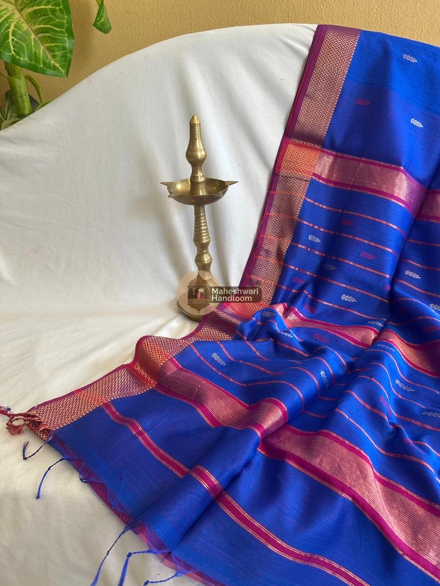 Maheshwari Blue Zari Butti Saree 18