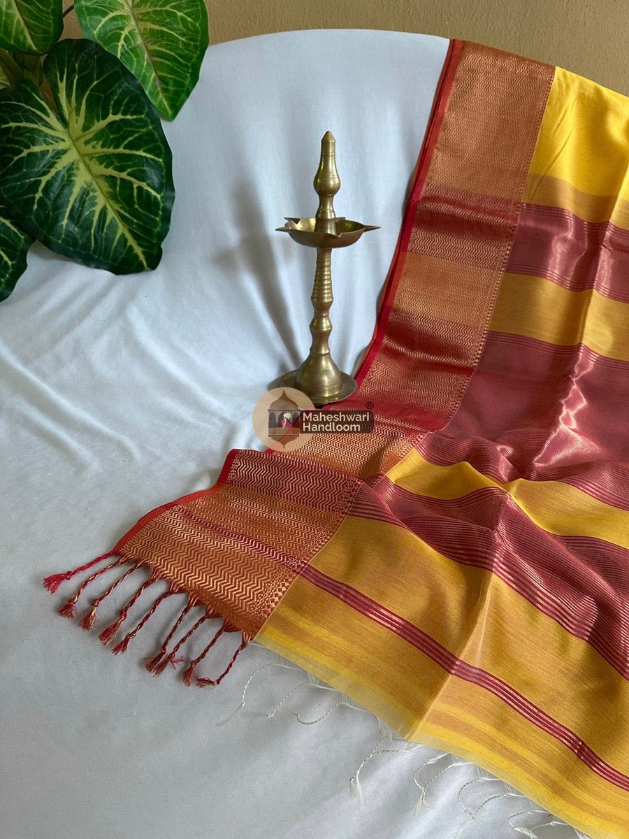 Maheshwari Yellow Zari Skirt Saree 013