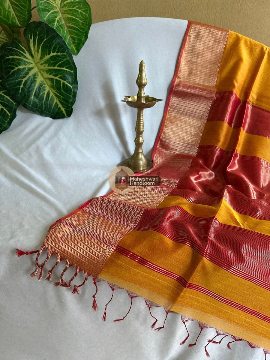 Maheshwari Mustard Yellow Zari Skirt Saree 015