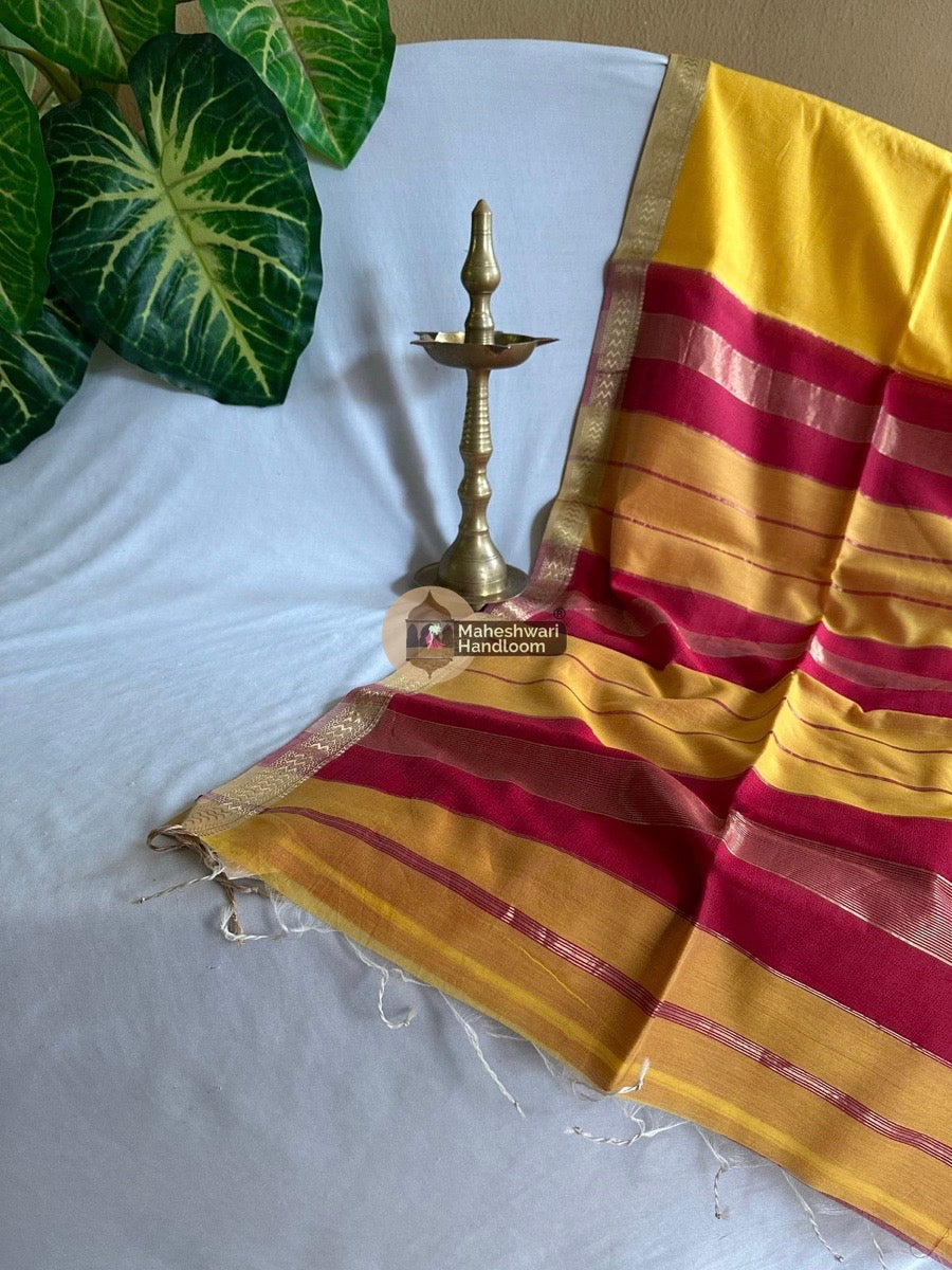 Maheshwari Yellow Rasta Lehar Saree 07
