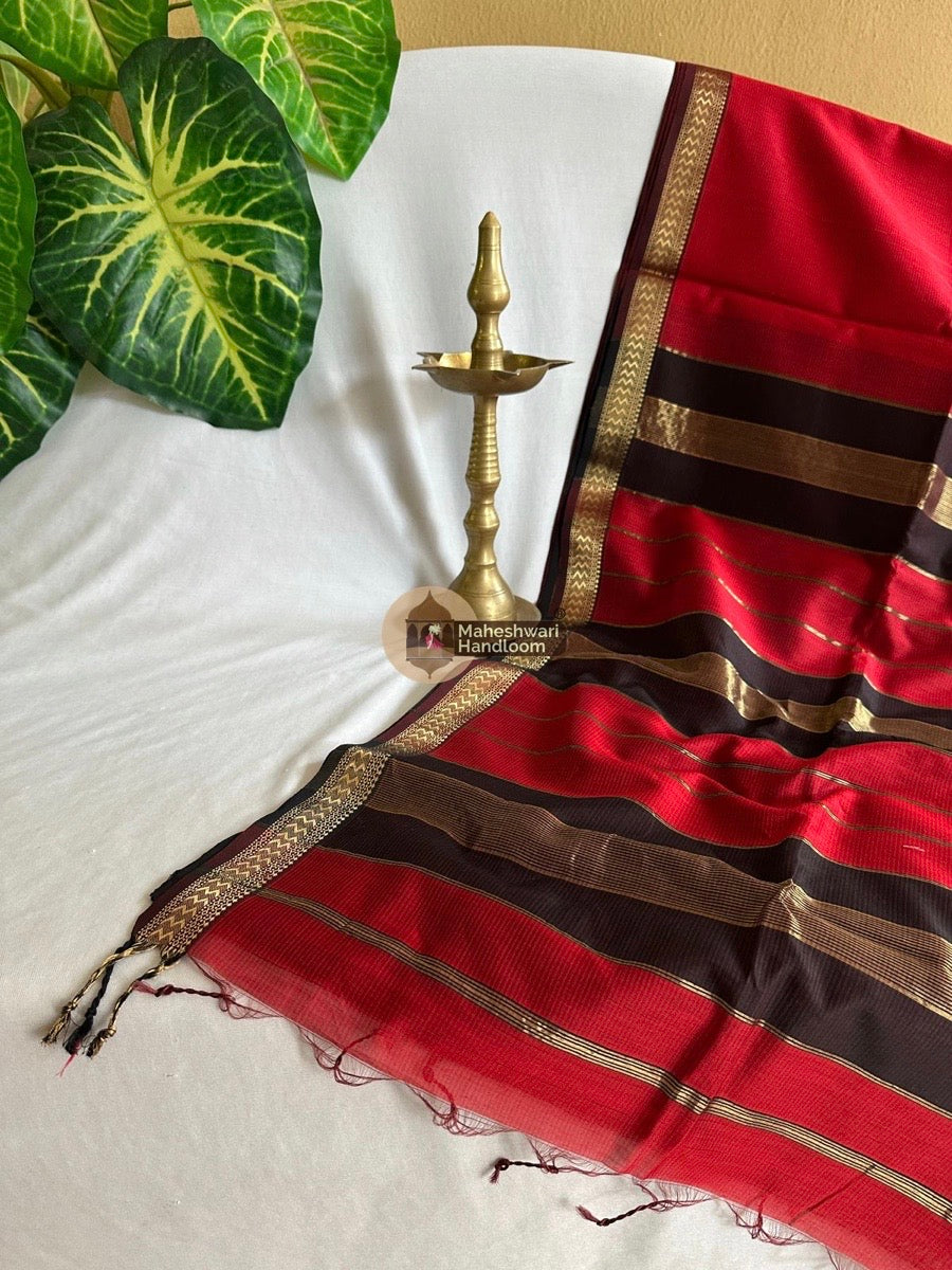 Maheshwari Red Rasta Lehar Saree 011