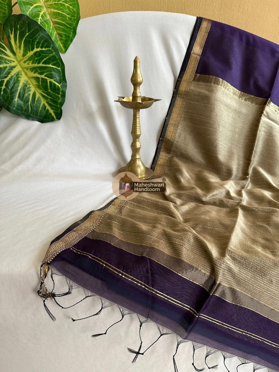 Maheshwari Violet Gicha Weaving Saree 016