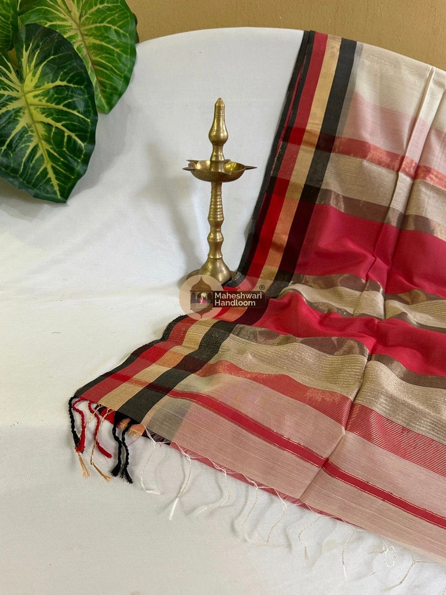 Maheshwari Beige Teen Kinar Saree 03