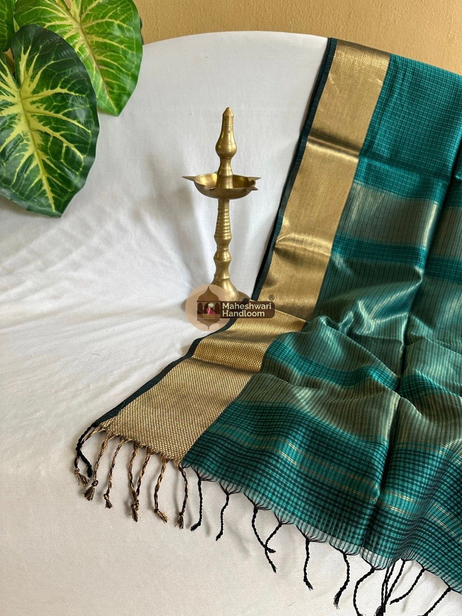 Maheshwari Teal Green Resham Thread Border Saree 07