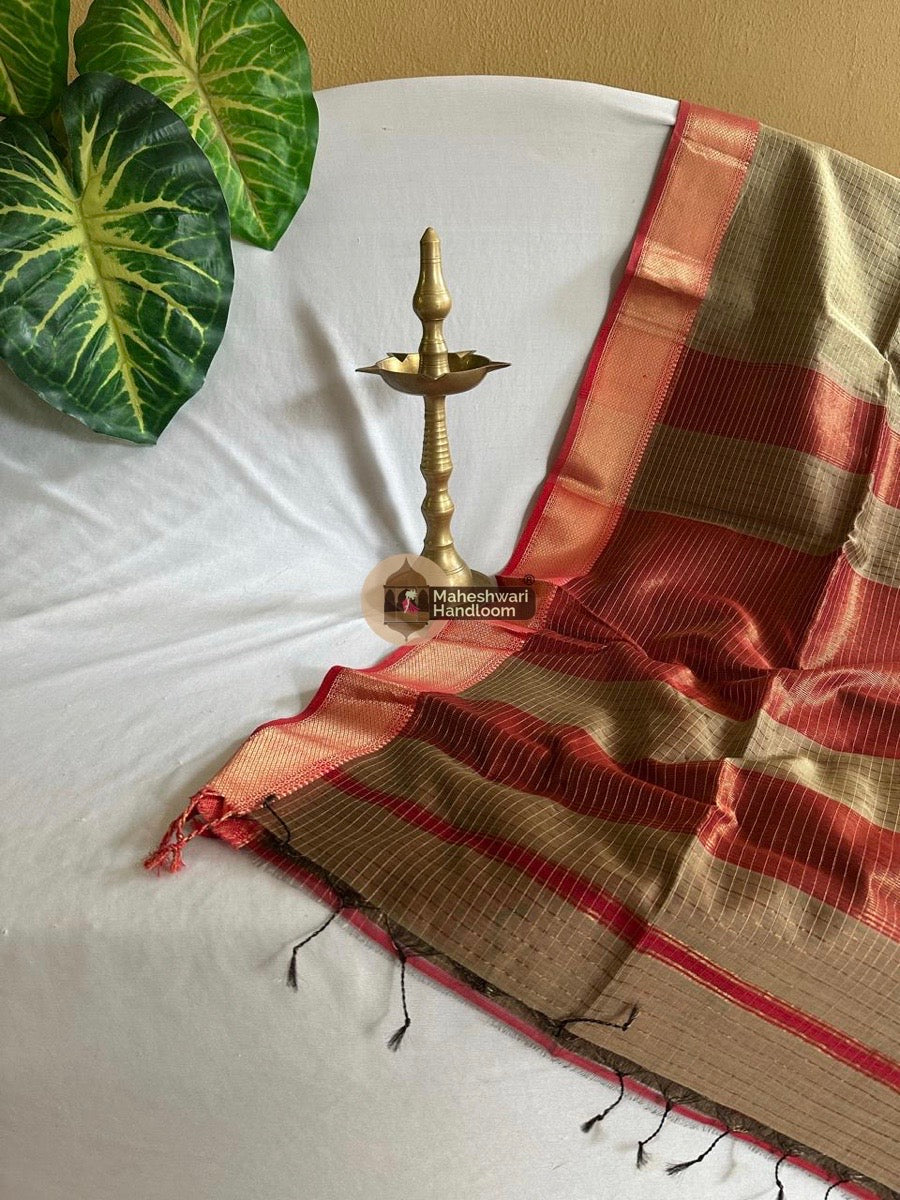 Beige Zari Checks Saree 0152