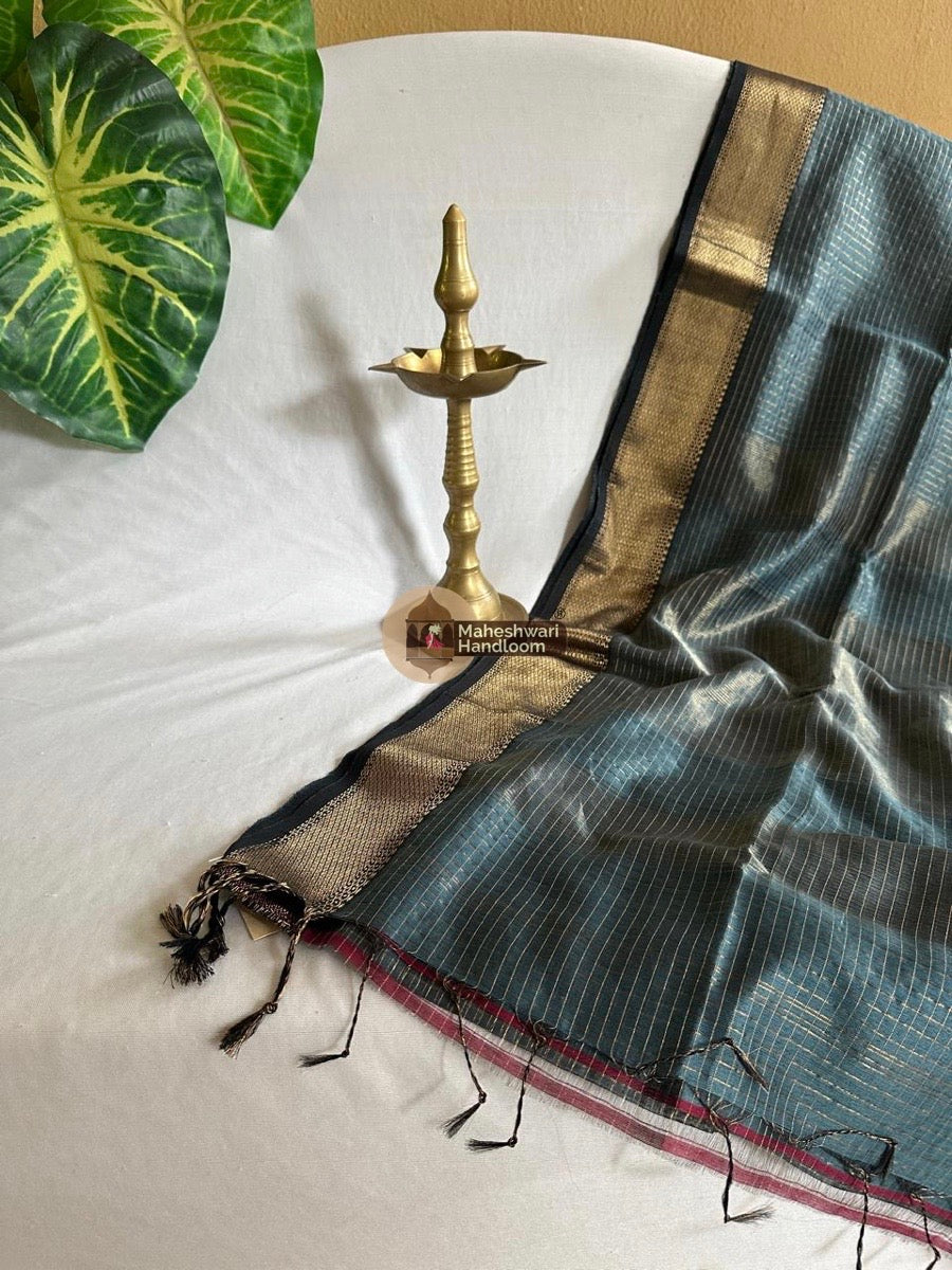 Grey Zari Checks Saree 0126