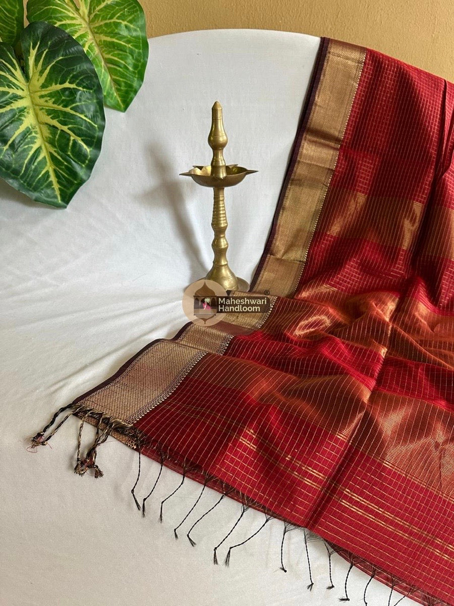 Red Zari Checks Saree 0121
