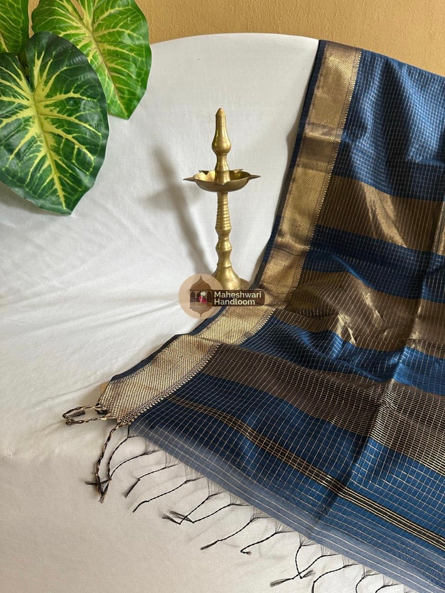 Blue Zari Checks Saree 0137