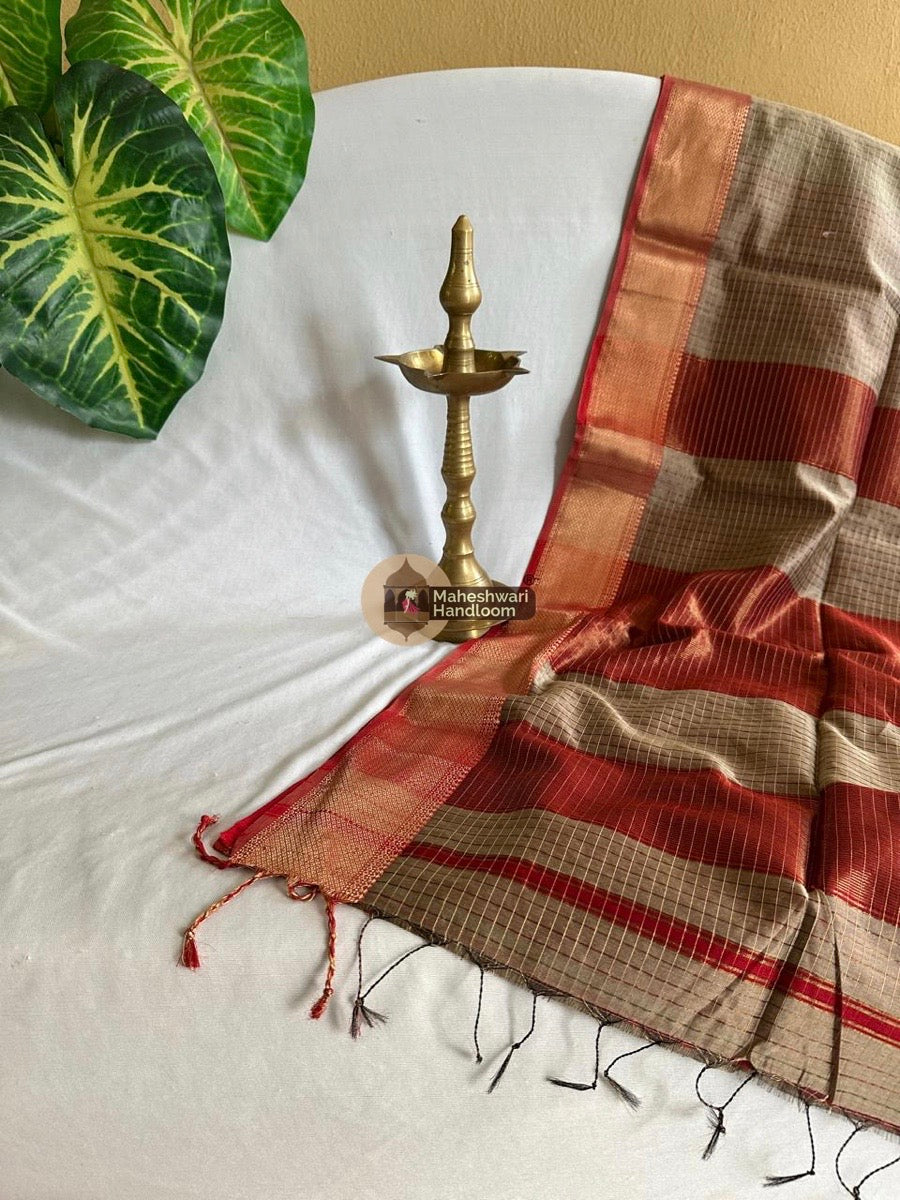 Beige Zari Checks Saree 0132