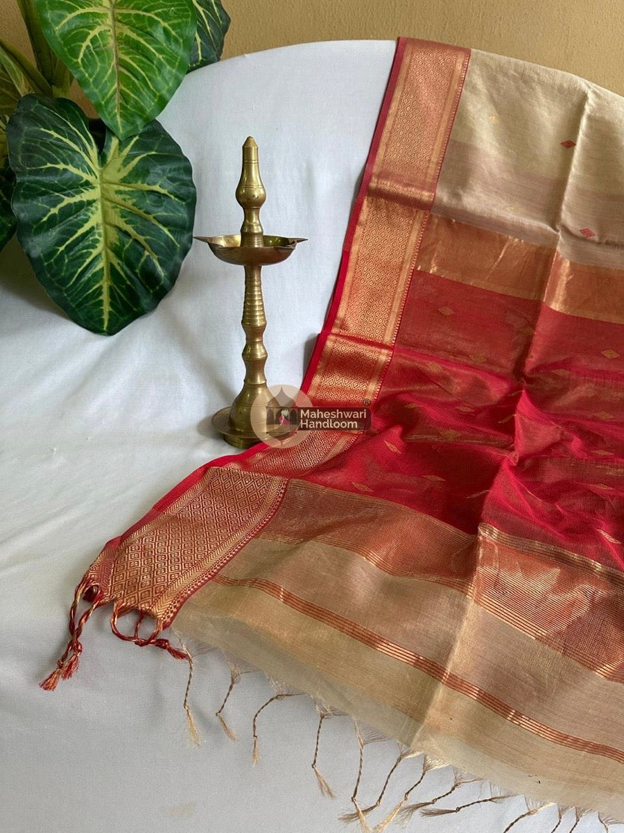 Maheshwari Beige Tissue Butti Saree 018