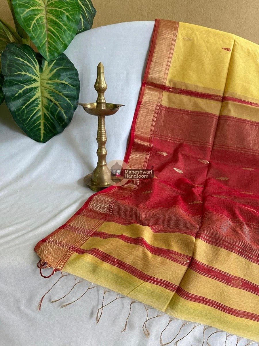 Maheshwari Light Yellow Tissue Silk Saree 014