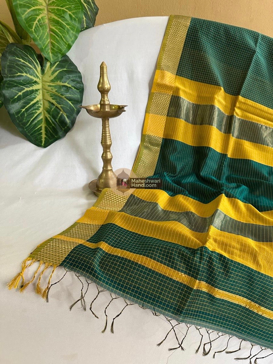 Maheshwari Green Mercerised Checkes Body Saree 012