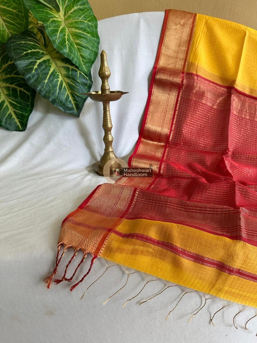 Maheshwari Yellow Zari Linning Saree 01