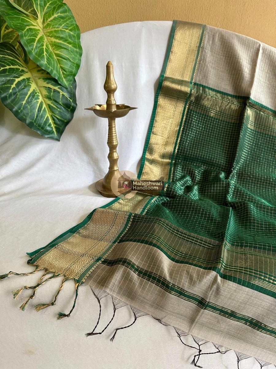 Maheshwari Light Beige Zari Linning Saree 05