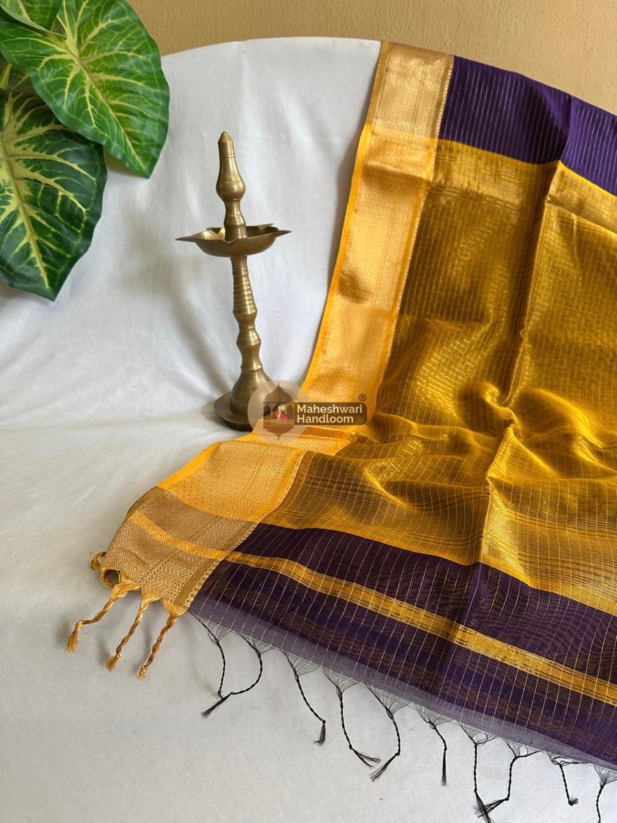 Maheshwari Purple Zari Linning Saree 03