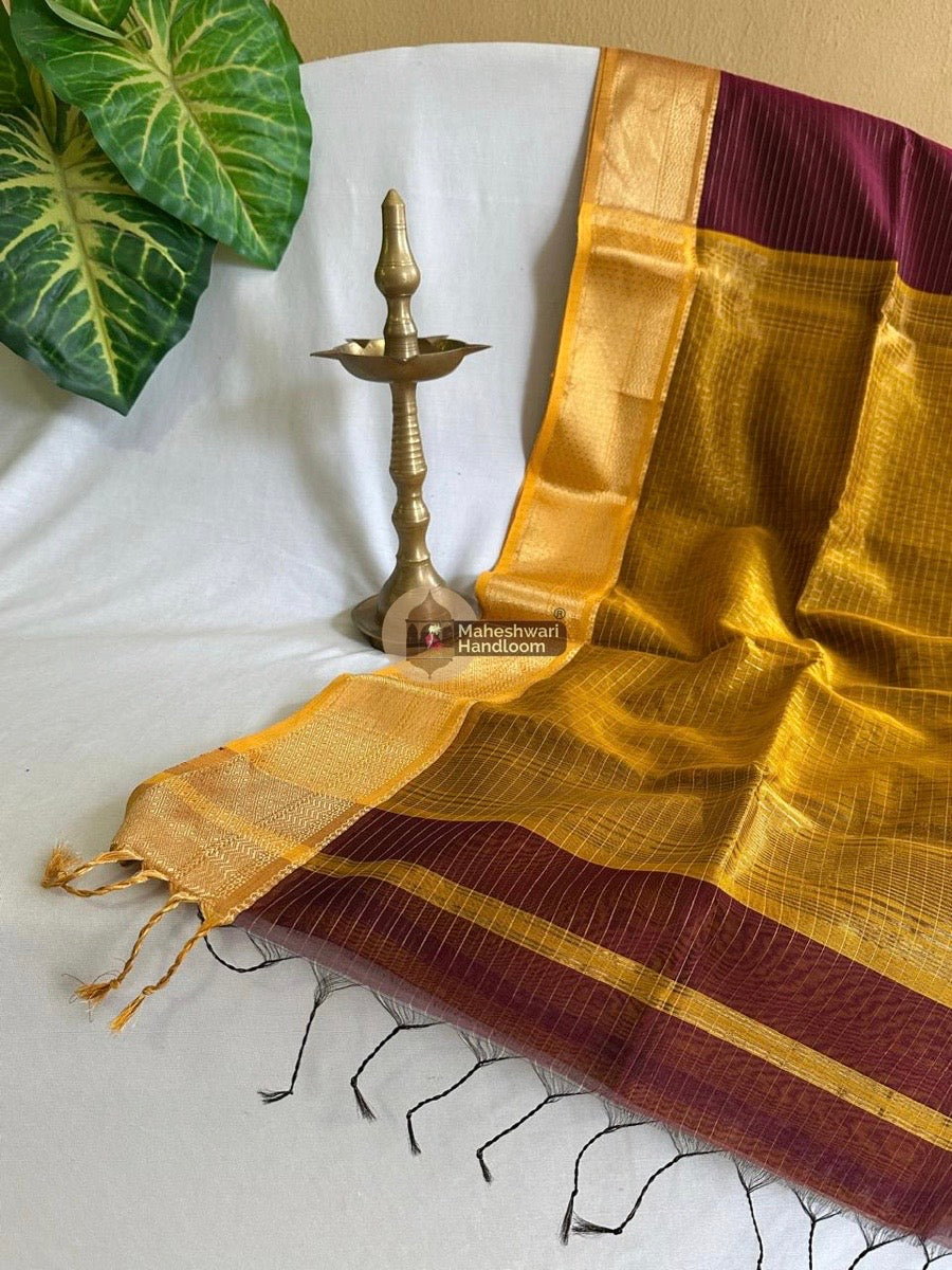 Maheshwari Maroon Zari Linning Saree 012