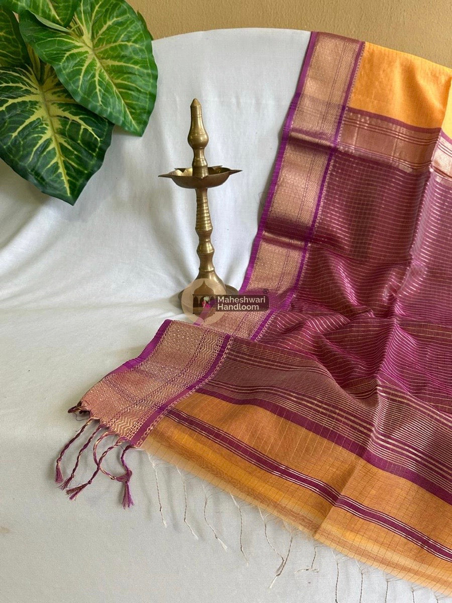 Maheshwari Dark Yellow Zari Linning Saree 026