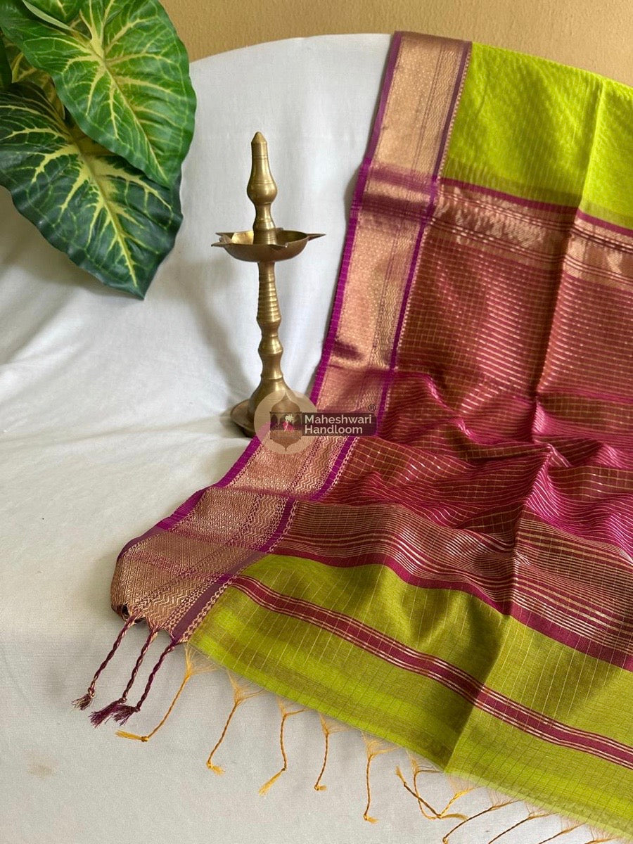 Maheshwari Parrot Green Zari Linning Saree 027