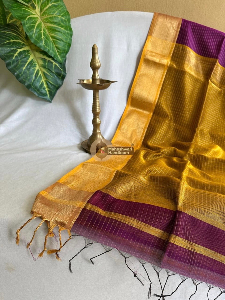 Maheshwari Magenta Zari Linning Saree 030