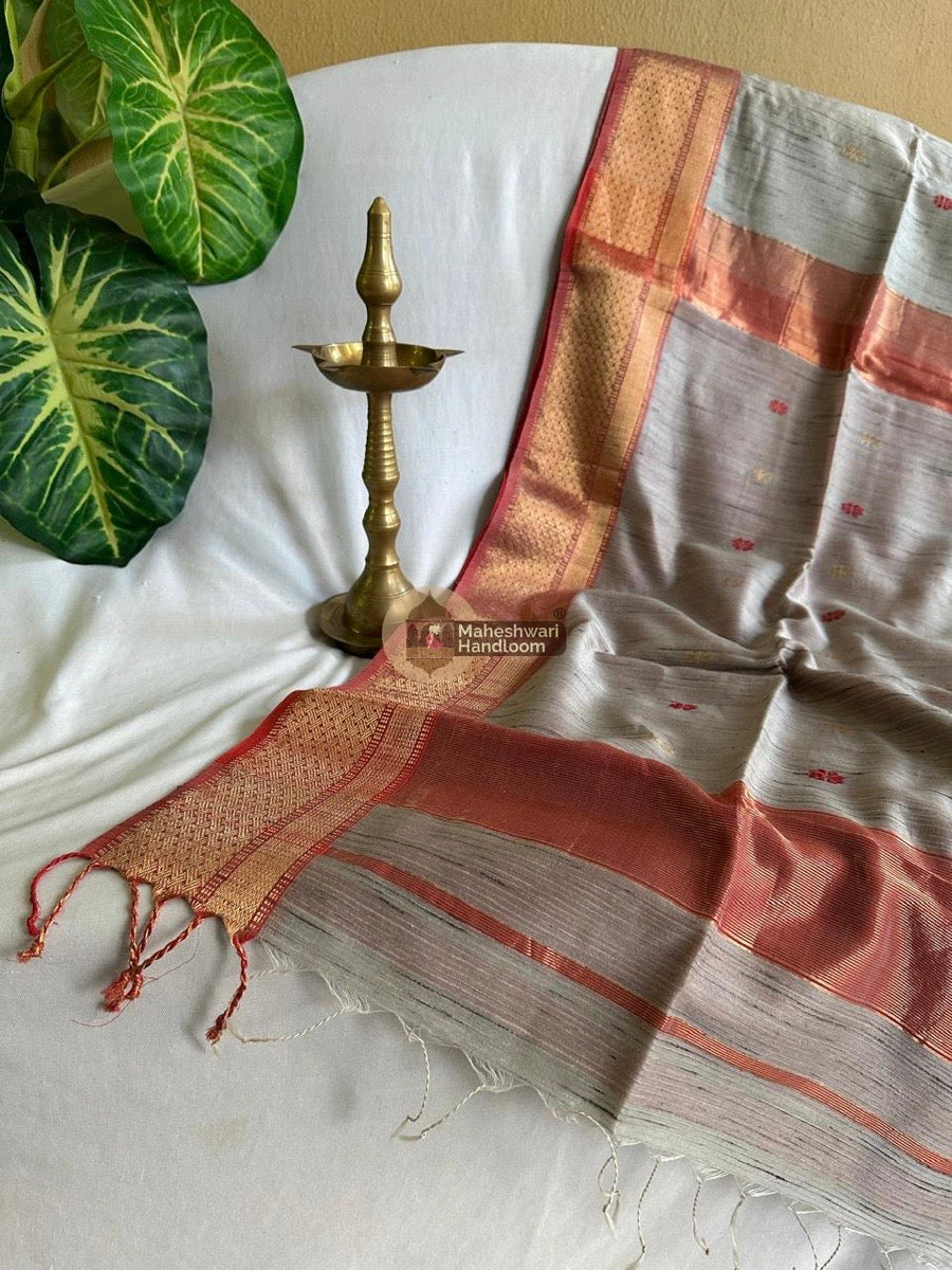 Maheshwari Grey Gicha Kosa Lining Body Saree 01