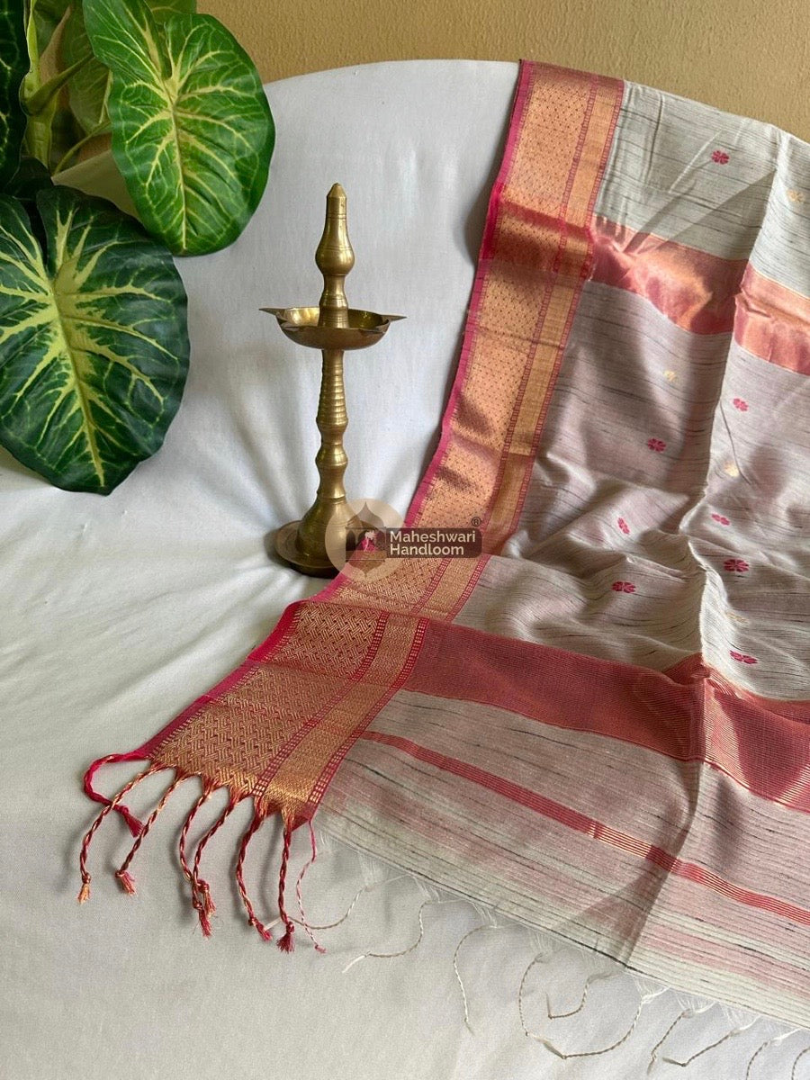 Maheshwari Beige Gicha Kosa Lining Body Saree 02