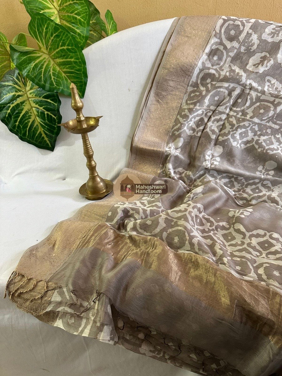 Grey Dabu Kashish Cotton Print Saree 01