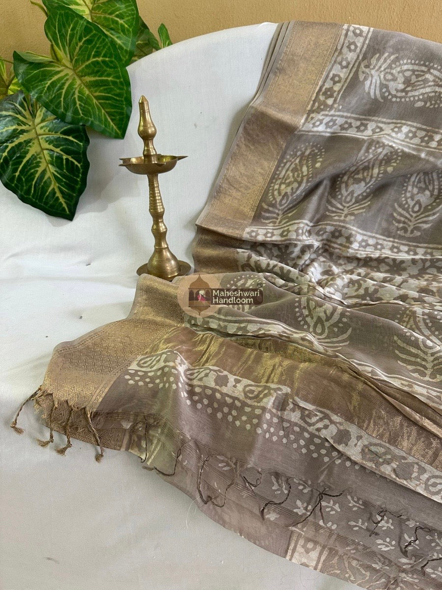 Grey Dabu Kashish Cotton Print Saree 03