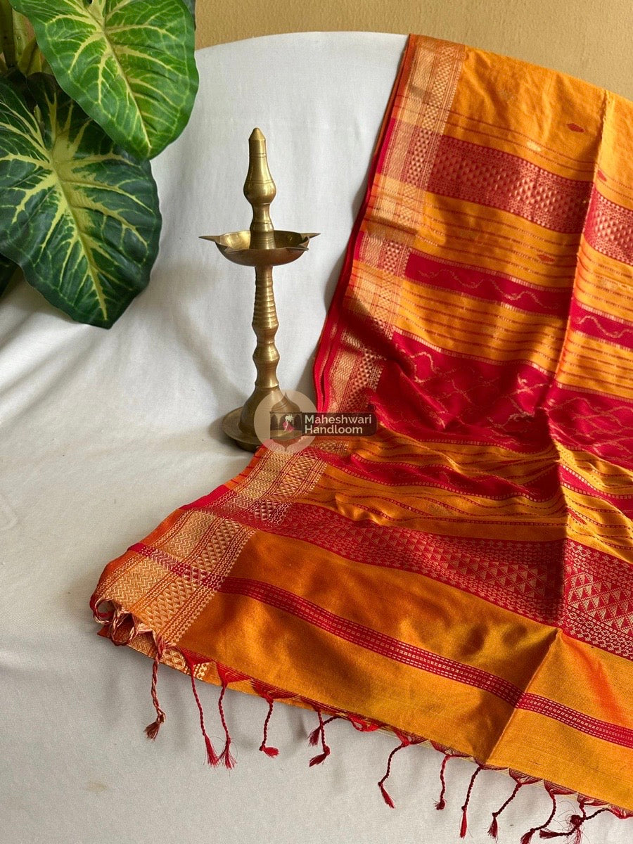 Maheshwari Mustard Yellow Pure Mulbury Silk Saree 011