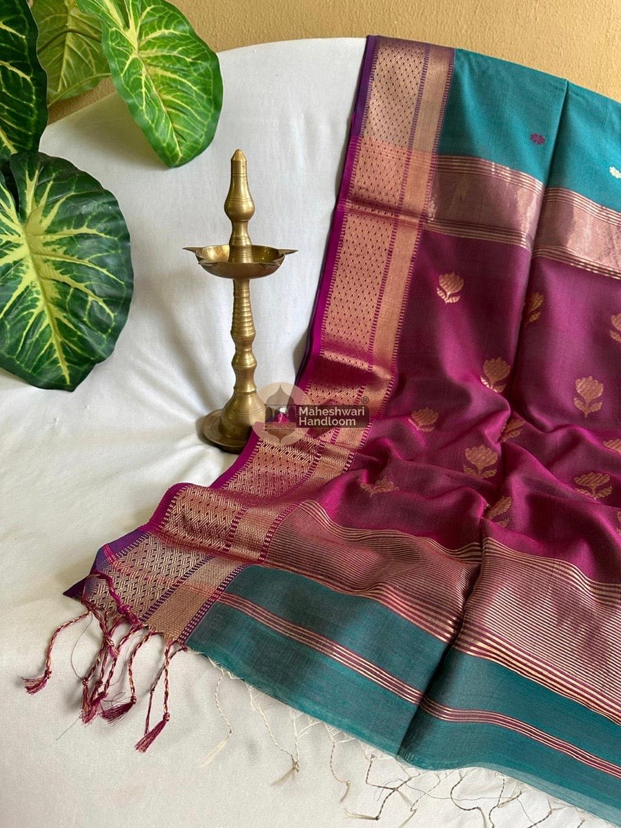 Maheshwari Sea Blue Butta Pallu Zari Border Saree 01